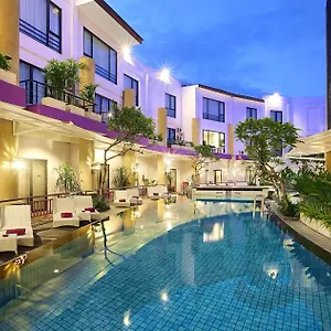 Hotel Kuta Park